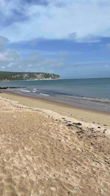 Swanage Bay Coastal Apartment Eksteriør bilde